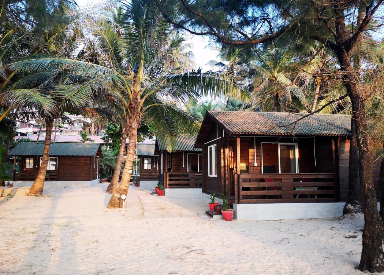 Silent Beach Resort Mandrem Kültér fotó